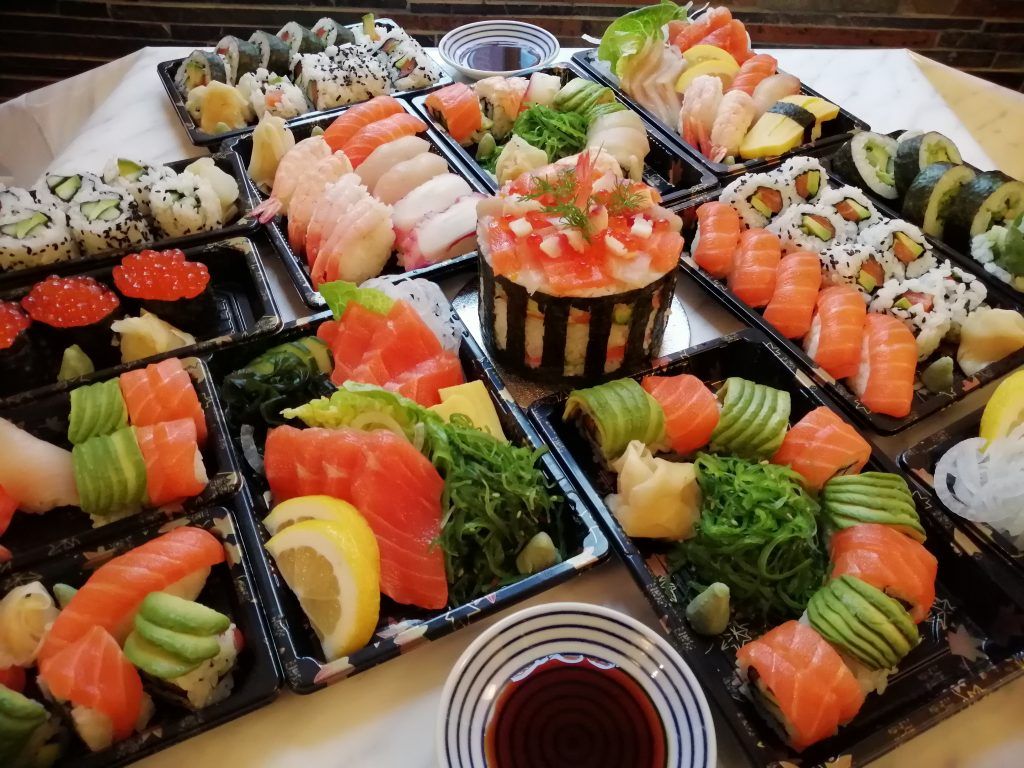 Fakey Cakey and Sushi sets